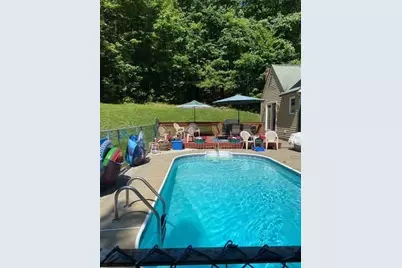 180 Oxford Rd, Charlton, MA 01507 - Photo 10