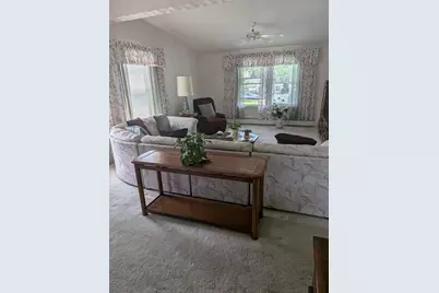 4 Eastern Ave, Webster, MA 01570 - Photo 10