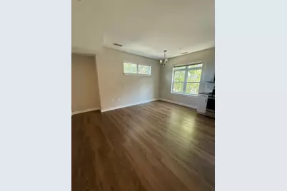 11 Alder St #4-2D, Waltham, MA 02452 - Photo 4