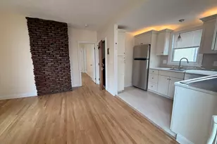 26 Brooks St, Boston, MA 02128 - Photo 2