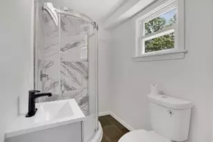 46 Chestnut St Pl, East Longmeadow, MA 01028 - Photo 16