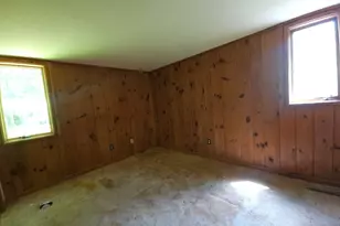 119 Buffam Rd, Pelham, MA 01002 - Photo 14
