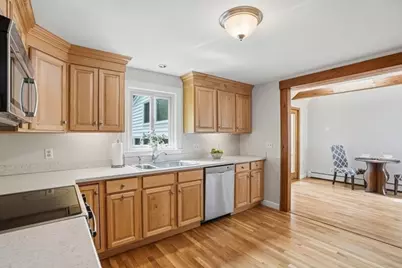 8 Castle Rd, Millis, MA 02054 - Photo 14
