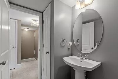311 Littleton Rd #20, Chelmsford, MA 01824 - Photo 18