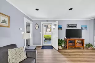119 Plymouth St, New Bedford, MA 02740 - Photo 16