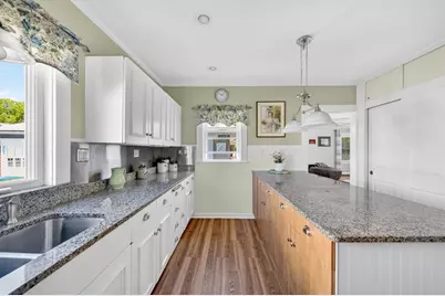 119 Plymouth St, New Bedford, MA 02740 - Photo 12