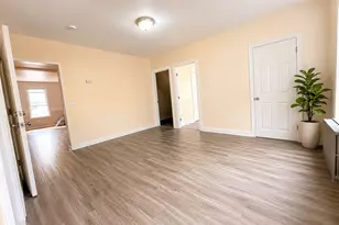8 Marble St, Haverhill, MA 01832 - Photo 4
