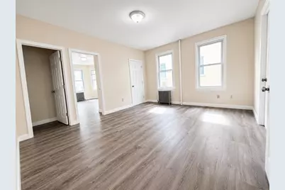 8-10 Marble St #2, Haverhill, MA 01832 - Photo 4