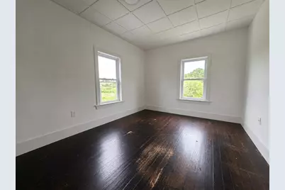 294 Plymouth St, Bridgewater, MA 02324 - Photo 4