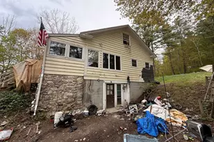171 S Main St, Lanesborough, MA 01237 - Photo 4