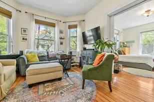 156 Sycamore St, Somerville, MA 02145 - Photo 10