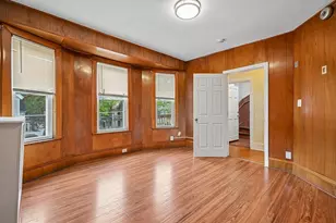 154 Glen St, Somerville, MA 02145 - Photo 8