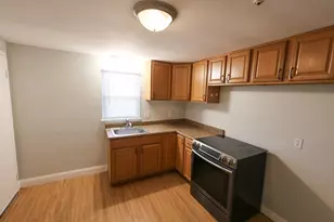 18 Essex St, Quincy, MA 02171 - Photo 2