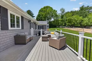 201 Grove St, Kingston, MA 02364 - Photo 16