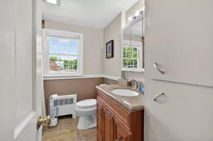 201 Grove St, Kingston, MA 02364 - Photo 10