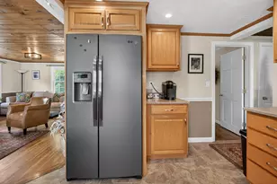 201 Grove St, Kingston, MA 02364 - Photo 6