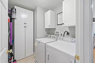 11 Macarthur Blvd #B, Danvers, MA 01923 - Photo 14