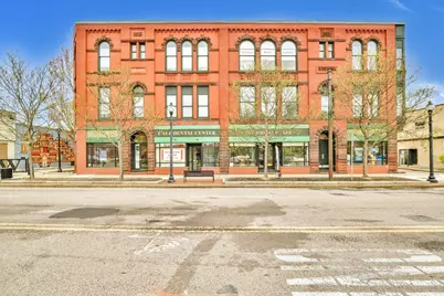 25 Main Street #202, Watertown, MA 02472 - Photo 2
