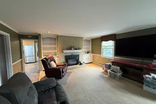 129 Hobart St, Danvers, MA 01923 - Photo 6