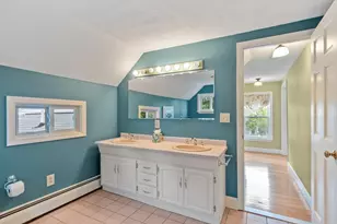 24 Oak Ave, Leominster, MA 01453 - Photo 34