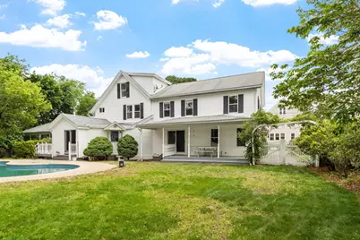 24 Oak Ave, Leominster, MA 01453 - Photo 4