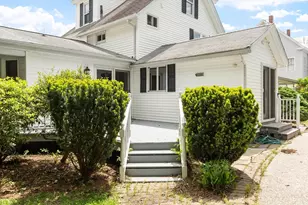 24 Oak Ave, Leominster, MA 01453 - Photo 6