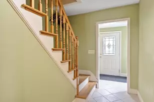 24 Oak Ave, Leominster, MA 01453 - Photo 12