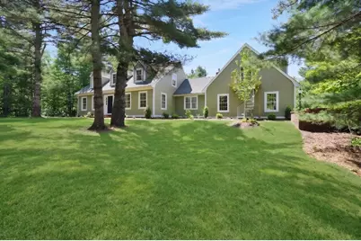 44 Tiffany Dr, Oak Bluffs, MA 02557 - Photo 12