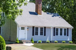 28 Seminole Dr, Yarmouth, MA 02675 - Photo 1