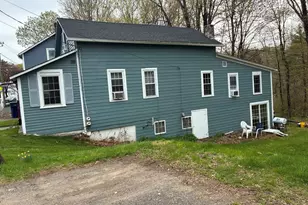 20 Bridge, Amherst, MA 01002 - Photo 2