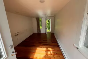 20 Bridge, Amherst, MA 01002 - Photo 12