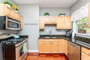59 W Seventh St, Boston, MA 02127 - Photo 2