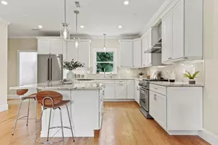 17 S Gate Park, Newton, MA 02465 - Photo 2