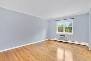272 Regency Park Dr, Agawam, MA 01001 - Photo 18