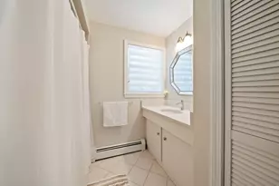 24 Pontiac Rd, Walpole, MA 02081 - Photo 20