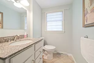 24 Pontiac Rd, Walpole, MA 02081 - Photo 16