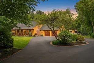 17 Leonard St, Lakeville, MA 02347 - Photo 2