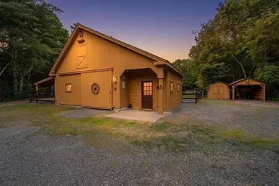 17 Leonard St, Lakeville, MA 02347 - Photo 8