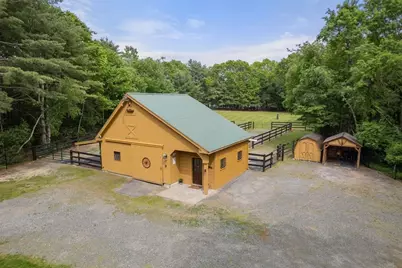 17 Leonard St, Lakeville, MA 02347 - Photo 2