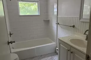 5 Wade Ave, Woburn, MA 01801 - Photo 8