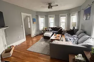 13 Edward St, Medford, MA 02155 - Photo 4