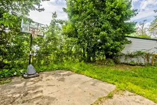 116-118 Massasoit St, Springfield, MA 01107 - Photo 32