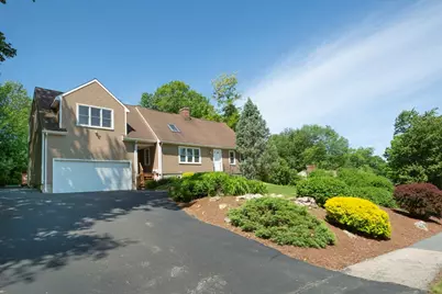 12 Ridge Rd, Shrewsbury, MA 01545 - Photo 2