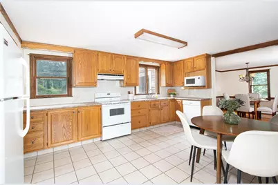 12 Ridge Rd, Shrewsbury, MA 01545 - Photo 8
