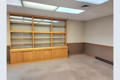 1372 Hancock St, 401, 402,403, Quincy, MA 02169 - Photo 6