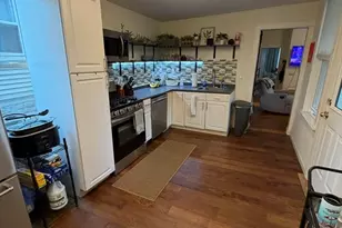 9 Mohawk Rd, Boston, MA 02127 - Photo 4
