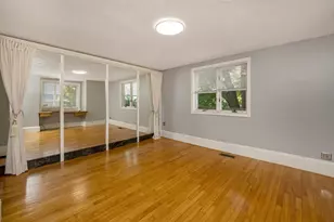 52 Barrett St, Malden, MA 02148 - Photo 4