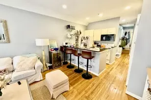 17 Thacher, Boston, MA 02113 - Photo 4