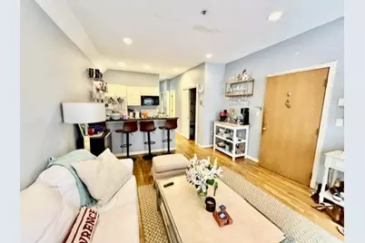 17 Thacher #1, Boston, MA 02113 - Photo 2