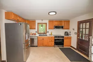 586 Turnpike St, Stoughton, MA 02072 - Photo 6